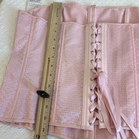 Vintage Pink Lace-Up Shapewear Corset - Picture 5 of 9